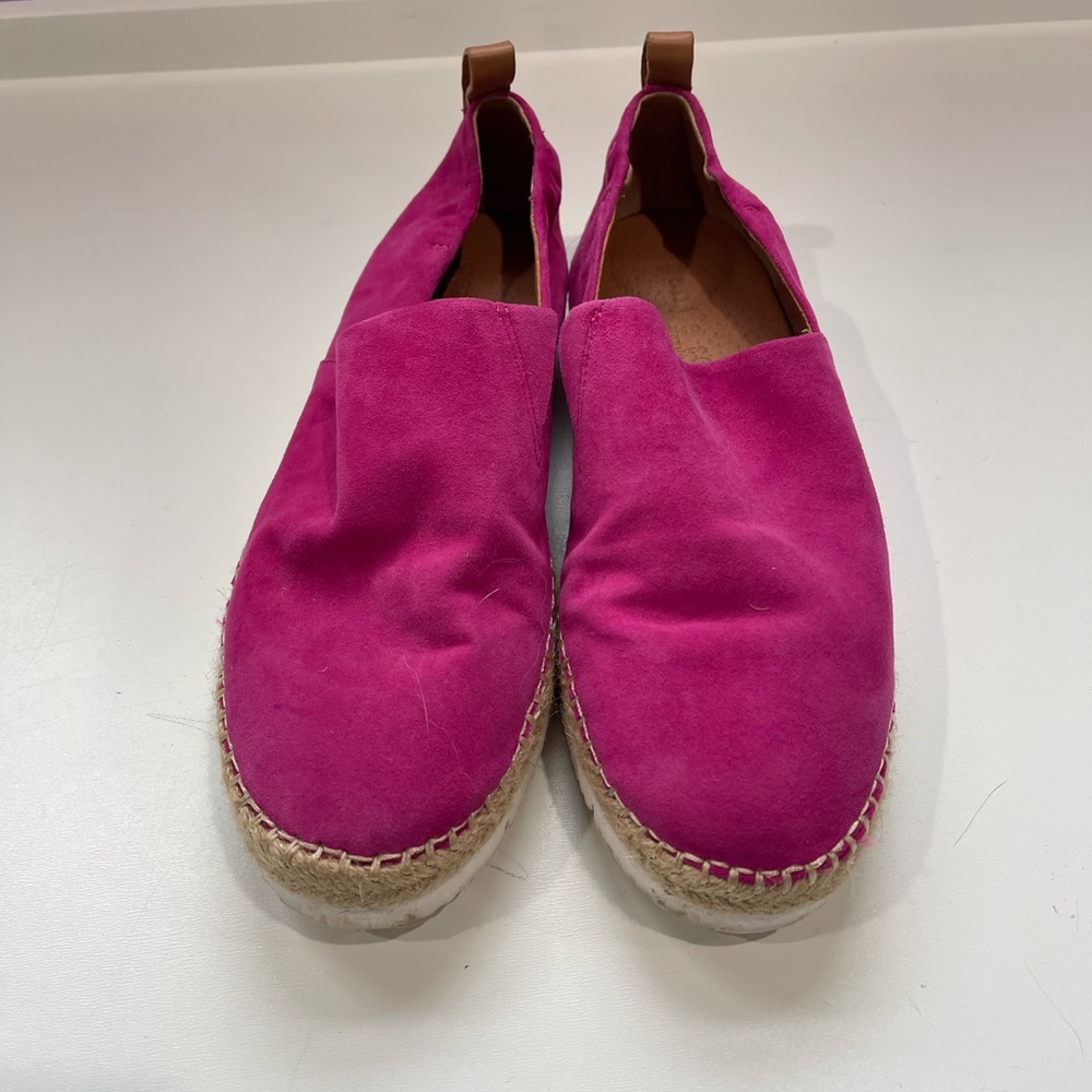 Neon Pink gentle souls by Kenneth Cole